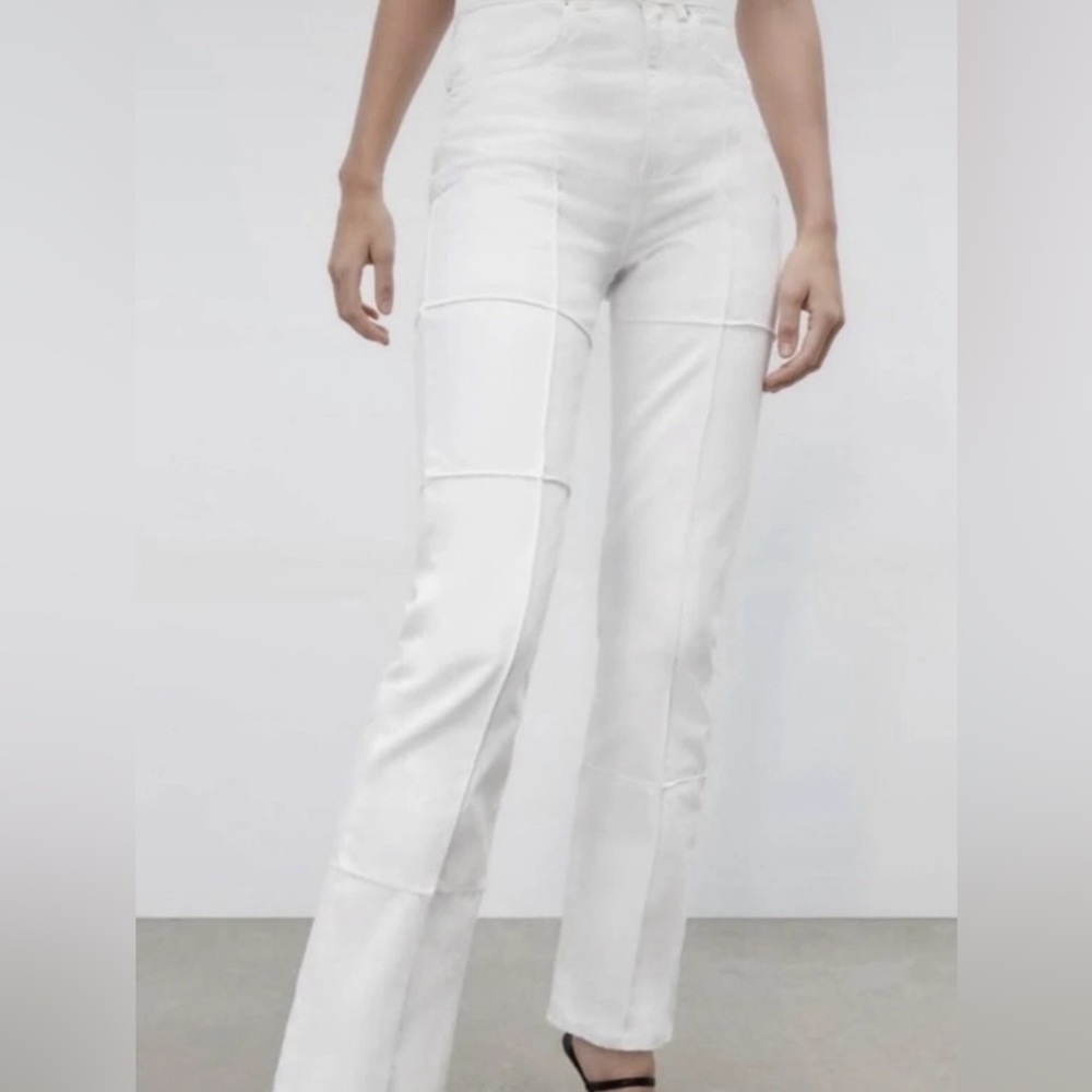 β¨HOST PICKβ¨ NWOT Zara White Womans High Waisted Straight Leg Patchwork Jeans Sz2